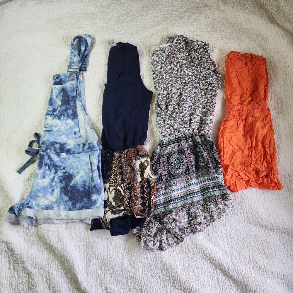 Women's Jumpsuit Shorts Size S Lot of 4